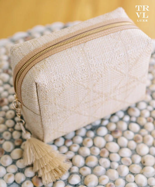 Straw makeup bag with tassel