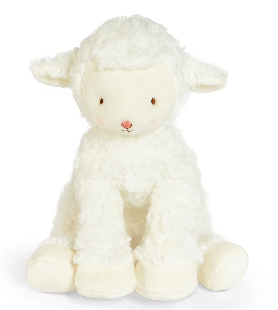 Kiddo the White Lamb
