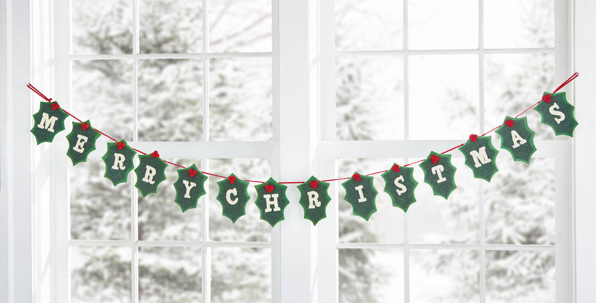 Merry Christmas Wool Holly Garland