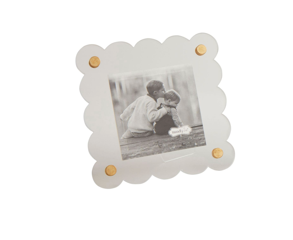 Scalloped Acrylic Frame - Three Sizes