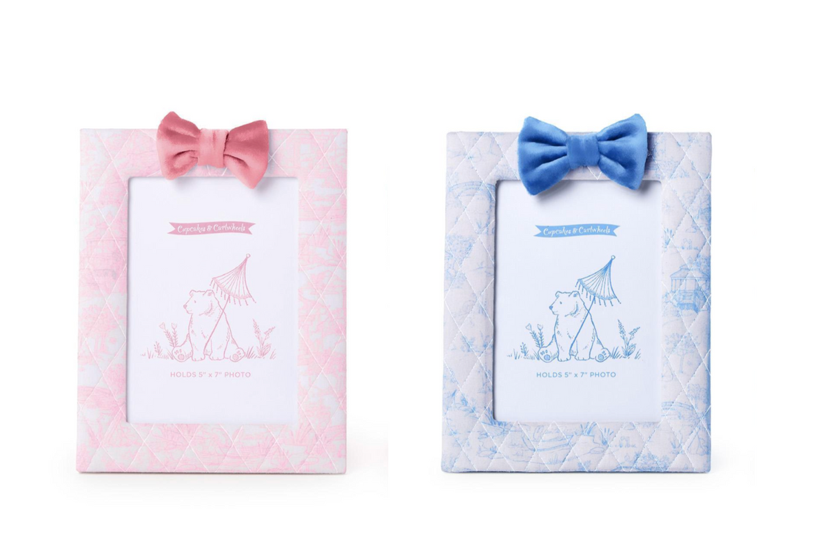 Toile Photo Frame - Pink or Blue